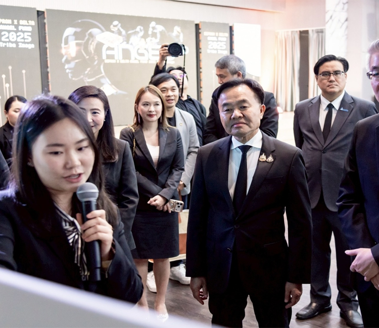 คุณ สุวณา ปิยะพิสุทธิ์